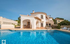 Abahana Villas Esmeralda